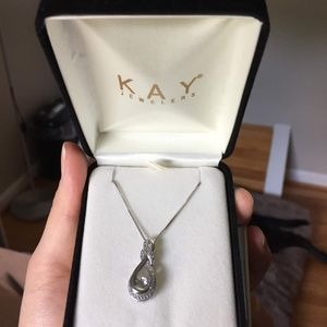 Kay Jewelers Dangle Necklace